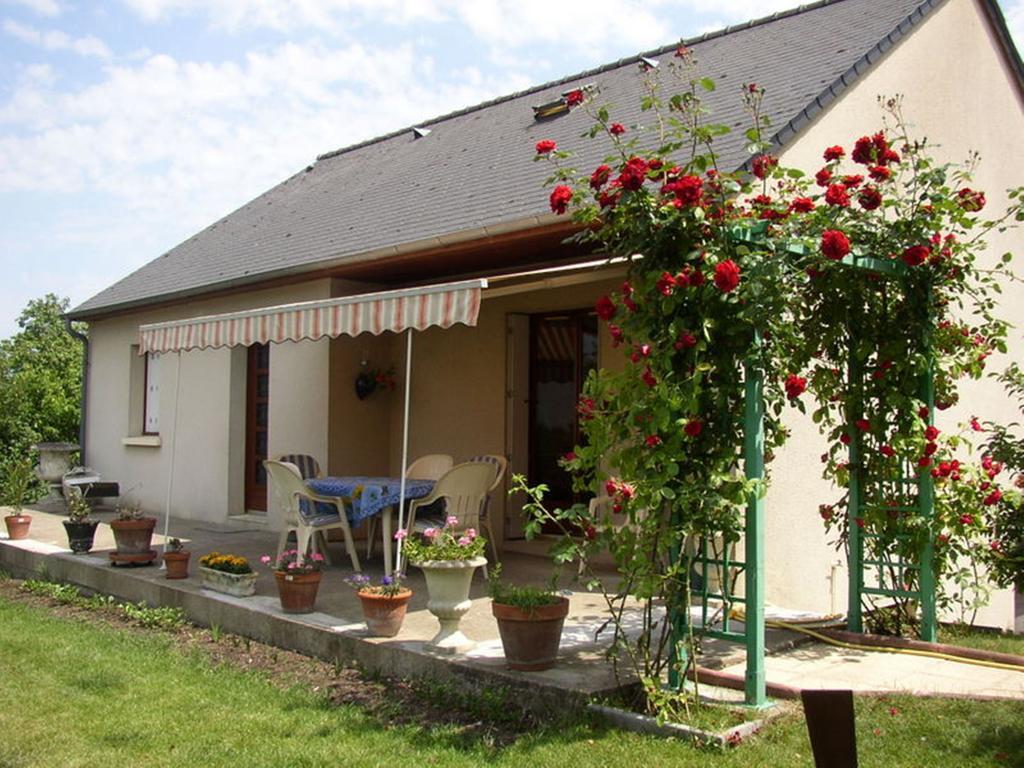 Bed and Breakfast Au Repos Saint-Jean Chinon Exteriér fotografie